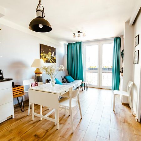 Bright 14Th Floor Central Home With Balcony & Views Warsawa Bagian luar foto