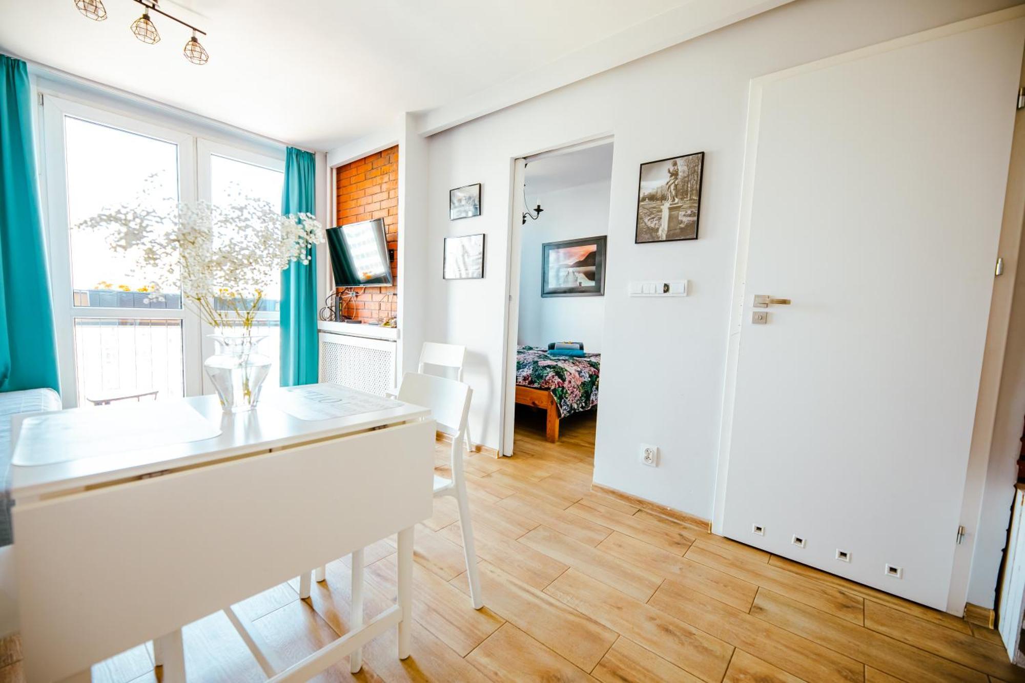 Bright 14Th Floor Central Home With Balcony & Views Warsawa Bagian luar foto