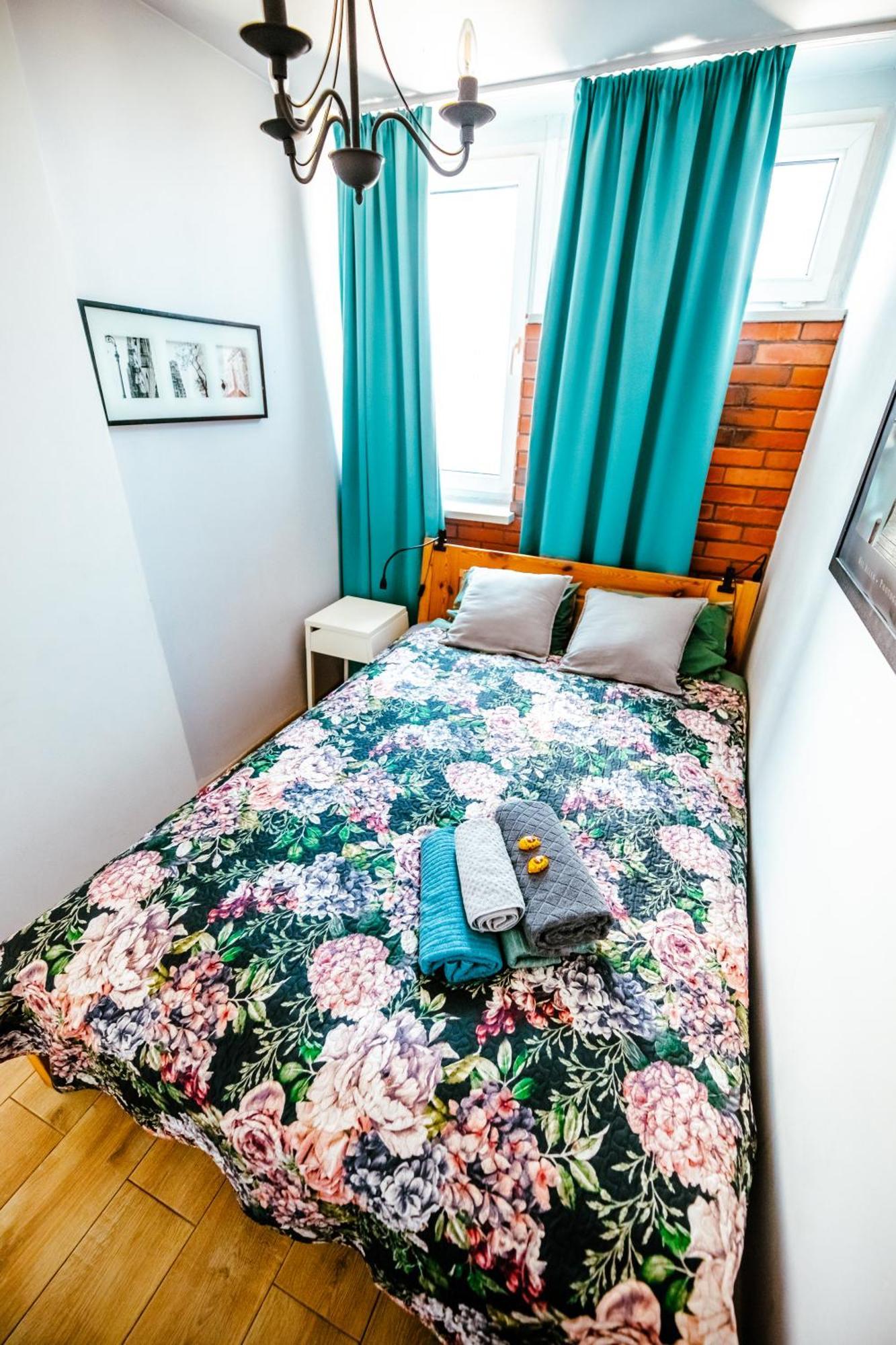 Bright 14Th Floor Central Home With Balcony & Views Warsawa Bagian luar foto