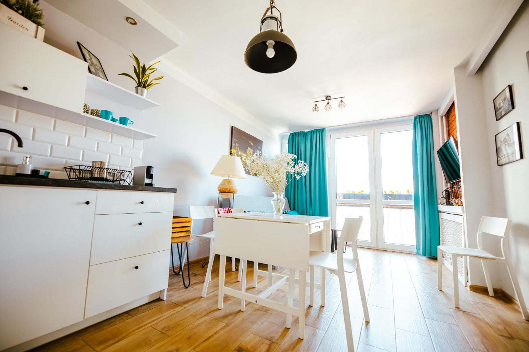 Bright 14Th Floor Central Home With Balcony & Views Warsawa Bagian luar foto