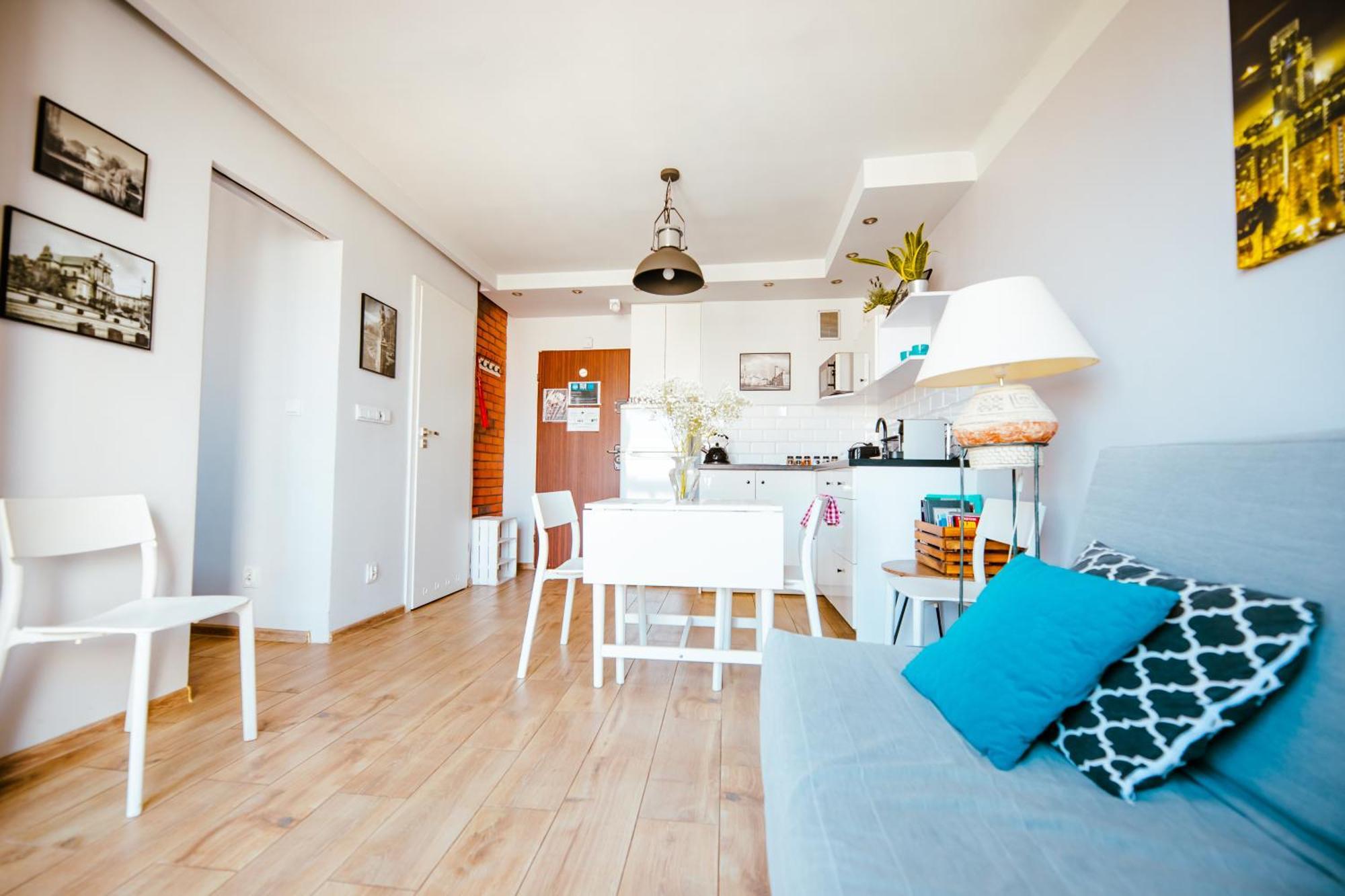 Bright 14Th Floor Central Home With Balcony & Views Warsawa Bagian luar foto